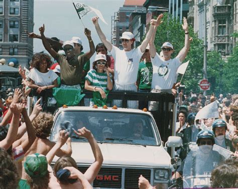 Past Celtics championship celebrations - Boston.com