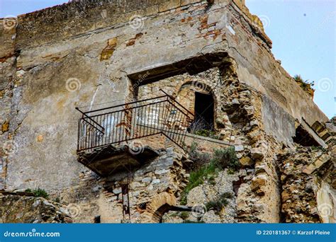 Craco, Abandoned Village In Basilicata, Italy. Ghost City Stock Photo | CartoonDealer.com #220181340