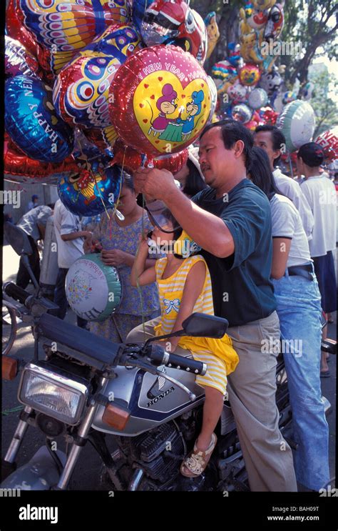 Vietnam, Saigon (Ho Chi Minh City), Nguyen Hue Avenue, Tet Festival ...