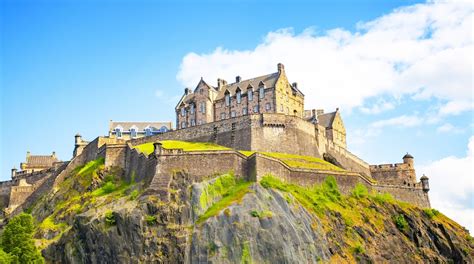 Top Hotels Closest to Edinburgh Castle from $83 | Hotels.com