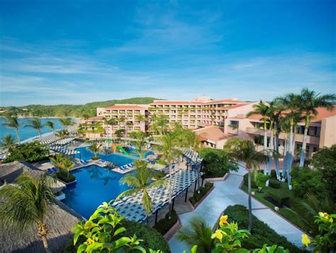 Best Price on Barceló Huatulco in Santa Maria Huatulco + Reviews!