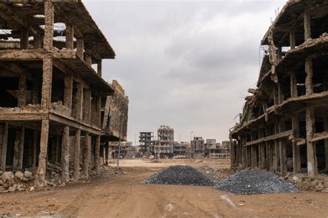 The ruins of the Old City of Mosul | Conflict | Al Jazeera