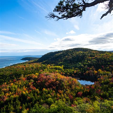 Best Locations for Leaf Peeping & Fall Foliage