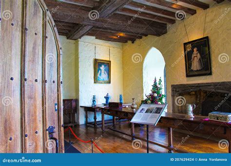 Queen`s Gallery Interior Leeds Castle Kent United Kingdom Editorial Stock Image - Image of ...