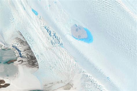 Coldest Known Temperature on Earth Recorded in Antarctica