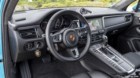 Porsche Macan | 2019MY (Color: Miami Blue) | Interior