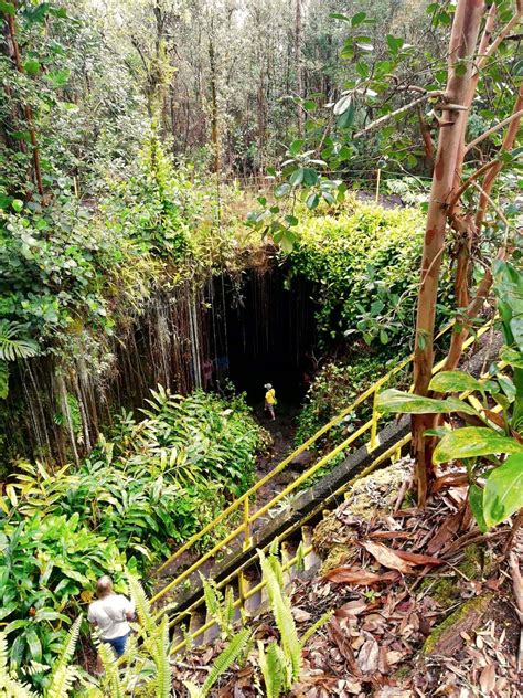 5 Popular Lava Tubes on the Big Island: DIY Guide + Tours