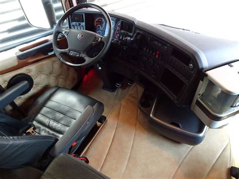 Scania R730-V8 6x2 TOPLINE / RETARDER / SPECIAL INTERIOR | Ostatní ...