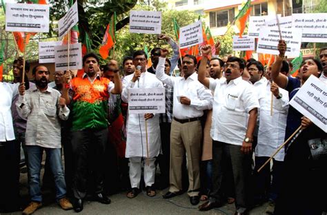 BJP supporters protest against Sanjay Leela Bhansali's 'Ram-Leela'