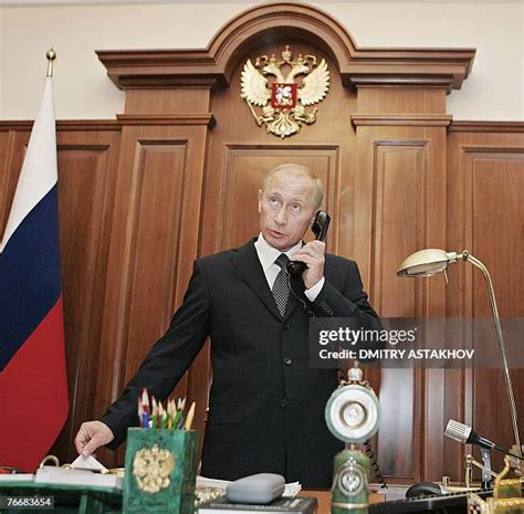 Kremlin Office Photos and Premium High Res Pictures - Getty Images