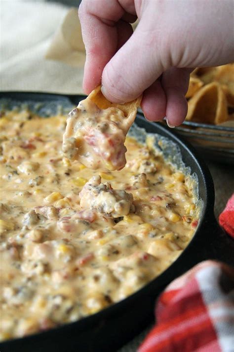 Cheesy Slow Cooker Sausage Dip | Food recipes, Appetizer recipes ...