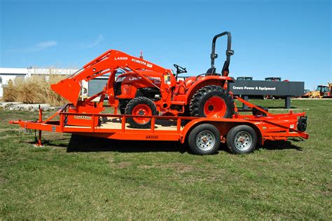 Advantages of Kubota Compact Tractor Packages Missouri - Crown Power ...