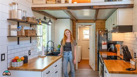 $40k DIY 28 Ft. Tiny Home for 23 Year-Old - YouTube