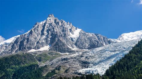 Glacier of the Mont Blanc stock image. Image of glacier - 134390037