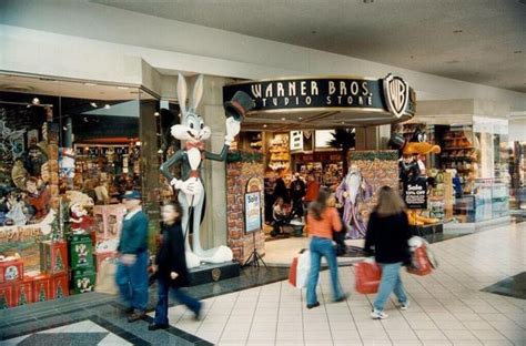 These Are the Beloved '90s Stores That No Longer Exist — Best Life