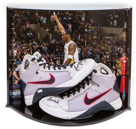 Kobe Bryant Signed Nike Hyperdunk OG USA LE Basketball Shoes Inscribed ...