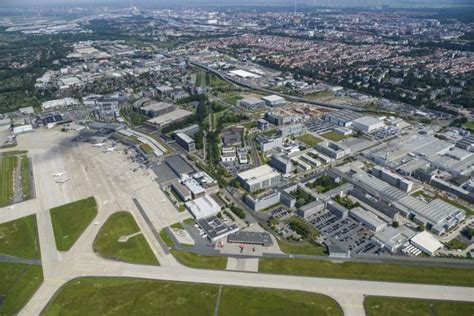 Airport-Stadt Bremen: Wo Luft- und Raumfahrt zu Hause sind