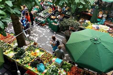 Visit these 10 popular farmers’ markets in Ontario this summer - Village Life