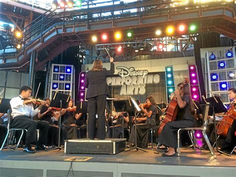 Cope Middle School Advanced Orchestra performs at California Adventure ...