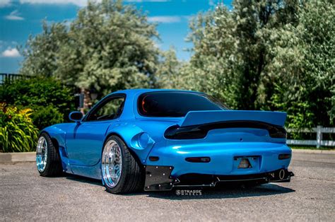 Mazda RX7 Rocket Bunny Strasse Wheels | Mazda rx7, Drift cars, Rc drift ...