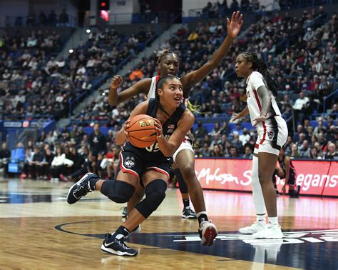 UConn women to face Duke in first road trip