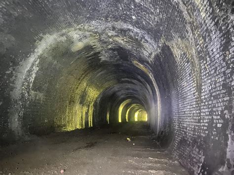 Spinkhill abandoned railway tunnel near chesterfield uk : r/rustyrails