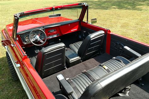 1972 CHEVROLET BLAZER K5 4X4 CUSTOM SUV - Interior - 210894 | Chevy trucks, Chevrolet blazer, Chevy