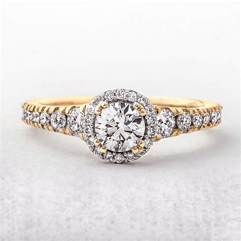 0.40ct Yellow Gold Solitaire Diamond Halo Side Diamonds