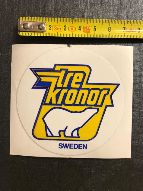 TRE KRONOR , Hockey klistermärke äldre logga Sv.. (396068667) ᐈ Köp på ...