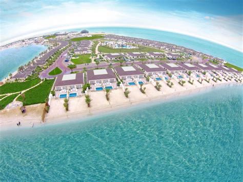 Half Moon Beach Dammam - arabian-rahmani