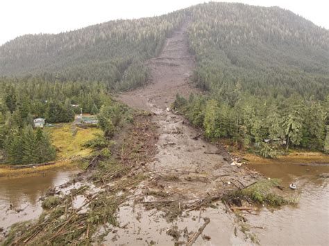 Landslide in Alaska kills three members of one family, two children ...