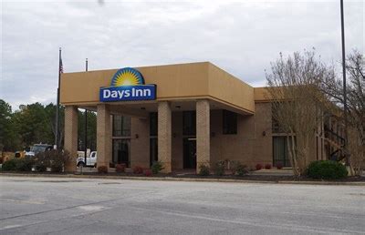 Days Inn - Dog Friendly Hotel - Clinton, South Carolina - Dog Friendly Hotels on Waymarking.com