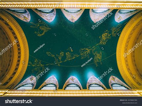 3 Grand Central Terminal Ceiling Mural Images, Stock Photos & Vectors ...