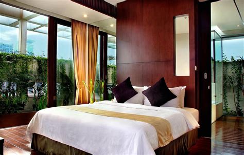 THE KUNINGAN SUITES - Prices & Hotel Reviews (Jakarta, Indonesia)