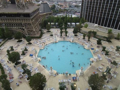 Paris Hotel Las Vegas Pool, Winterhill-Aria - Paris Hotel/Casino Las ...