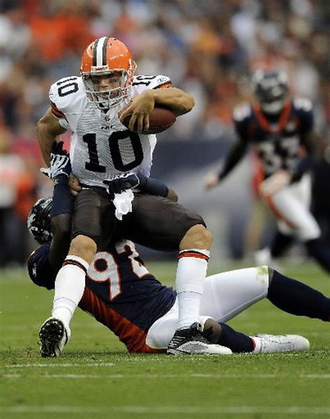 'Nervous' Elvis Dumervil overwhelms Browns' offensive line for four ...