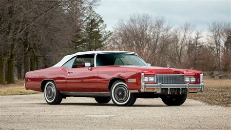 Frank Worthley Seguir claramente 1976 cadillac convertible Disfrazado ...