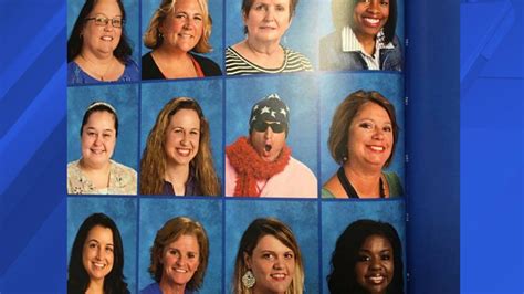 Buckhorn Middle School teacher ‘stands out’ in yearbook photo and classroom | WHNT.com