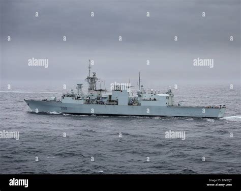 The Royal Canadian Navy frigate HMCS Halifax Stock Photo - Alamy