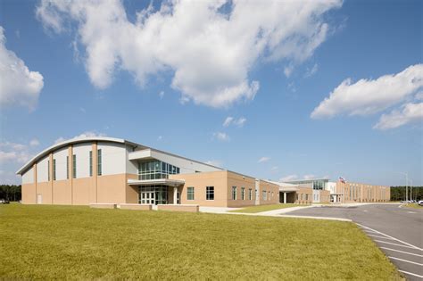 Dixon Middle School - NEW PHOTOS!! | Smith Sinnett Architecture