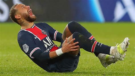 PSG allays fears of serious injury as Neymar nursing ankle sprain