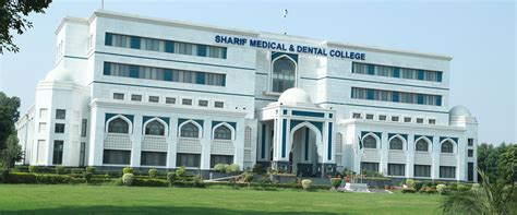 Sharif – Sharif Medical & Dental college