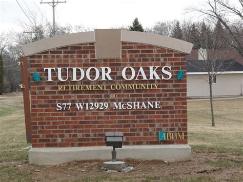 Tudor Oaks' Residents Thank Good Samaritans | Muskego, WI Patch