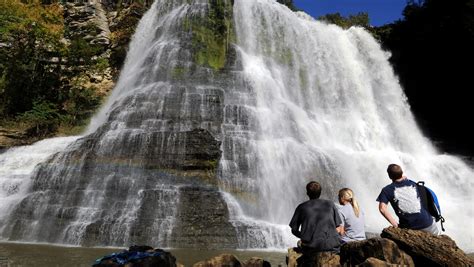 See Tennessee's most spectacular waterfalls