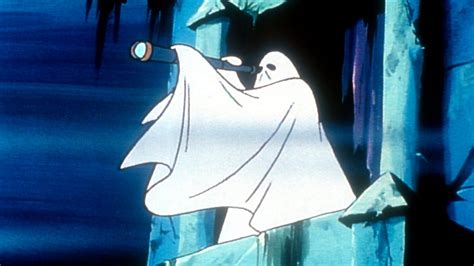 TIL ghost sheet comes from burial sheets. In old theater productions, when you wanted someone to ...