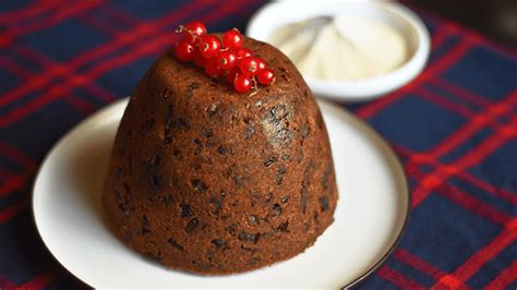 Easy Christmas pudding recipe | MerryBoosters