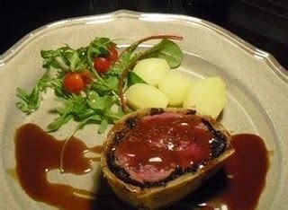 Shallot and Red Wine Beef Wellington Sauce Recipe by Pamela - CookEatShare