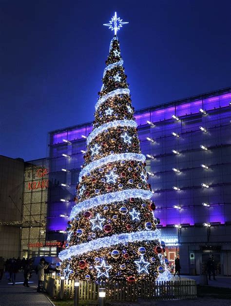 Best Outdoor Christmas tree LED lights, Furniture & Home Living, Home ...