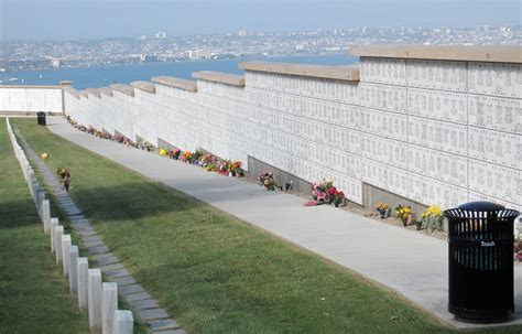 FINISHING TOUCHES: FORT ROSECRANS NATIONAL CEMETERY