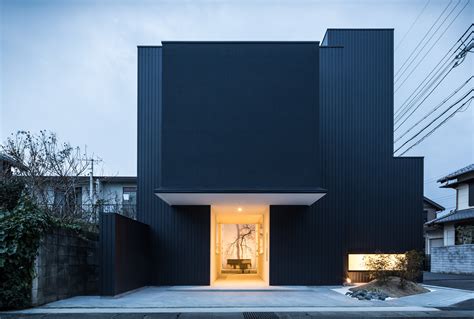 Modern Japanese Style House 27 Calm Japanese-Inspired Courtyard Ideas ...